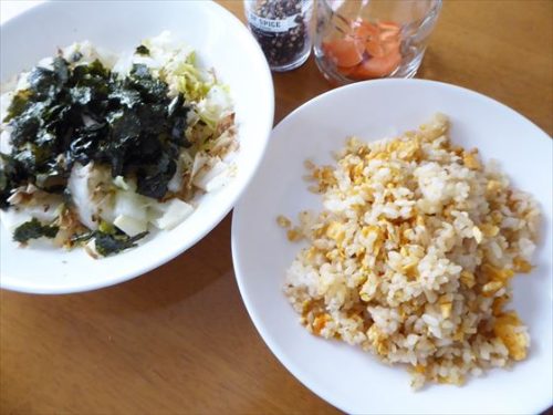 炒飯（卵・5分づき米）、白菜の海苔と鰹節和え、ぬか漬け（人参）