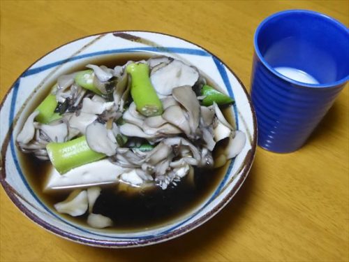 豆腐（松茸のお吸い物・舞茸・オクラ）、酒粕甘酒