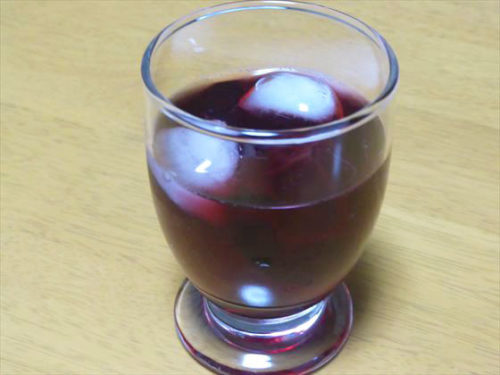 グラスに入った梅酒